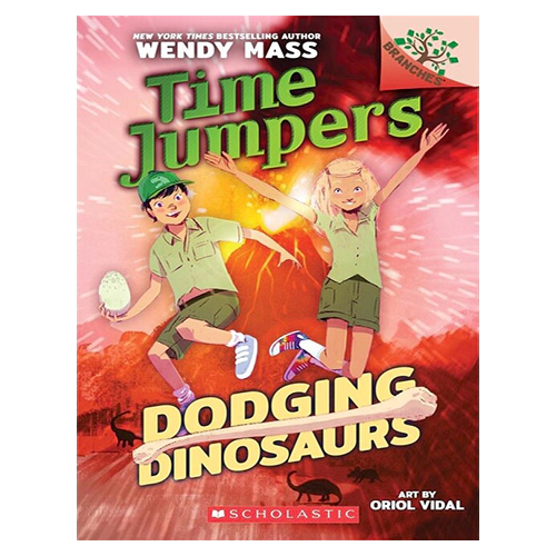 Time Jumpers #04 / Dodging Dinosaurs (A Branches Book)